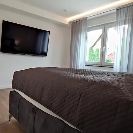 1 Bedroom W King Size Bed, 3 Min To Rab