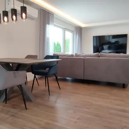 아파트 1 Bedroom W King Size Bed, 3 Min To Rab 람스타인-미젠바흐
